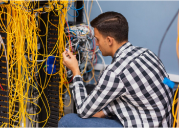 Maximizing Network Efficiency with Structured Cabling: Your Guide to the Best Practices