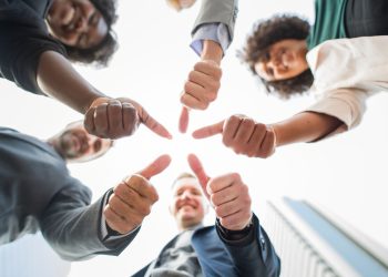 Viewing & Analyzing Employee Experience Journey Analytics Data