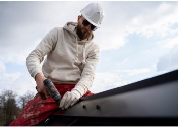 What Trends Are Shaping Commercial Roofing Contractors in Surprise, AZ