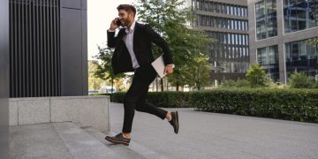 Louis Vuitton Run Away Men Shoes–A New Era in Luxury Footwear