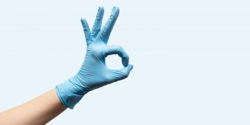 How Are Nitrile Gloves Manufactured?